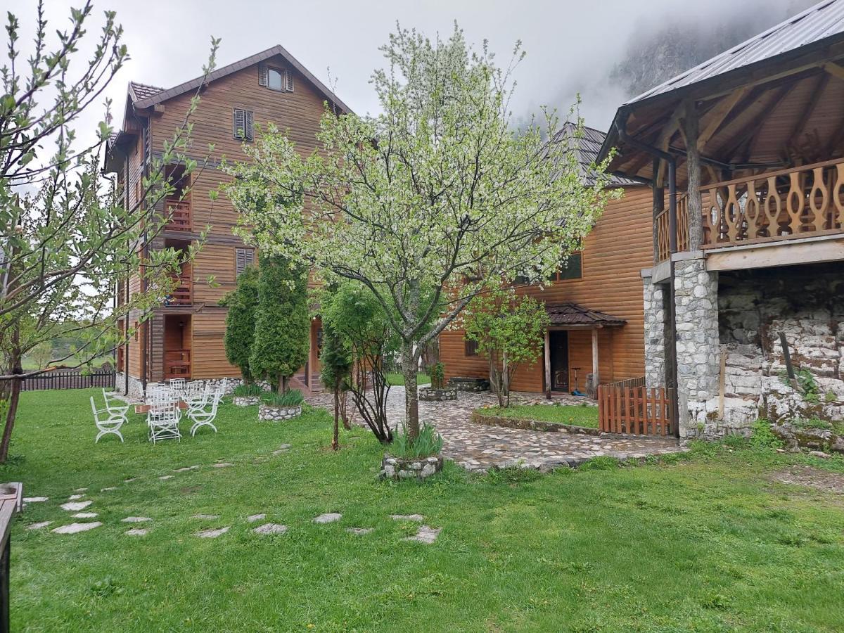 Residence Quku Valbones Exterior foto